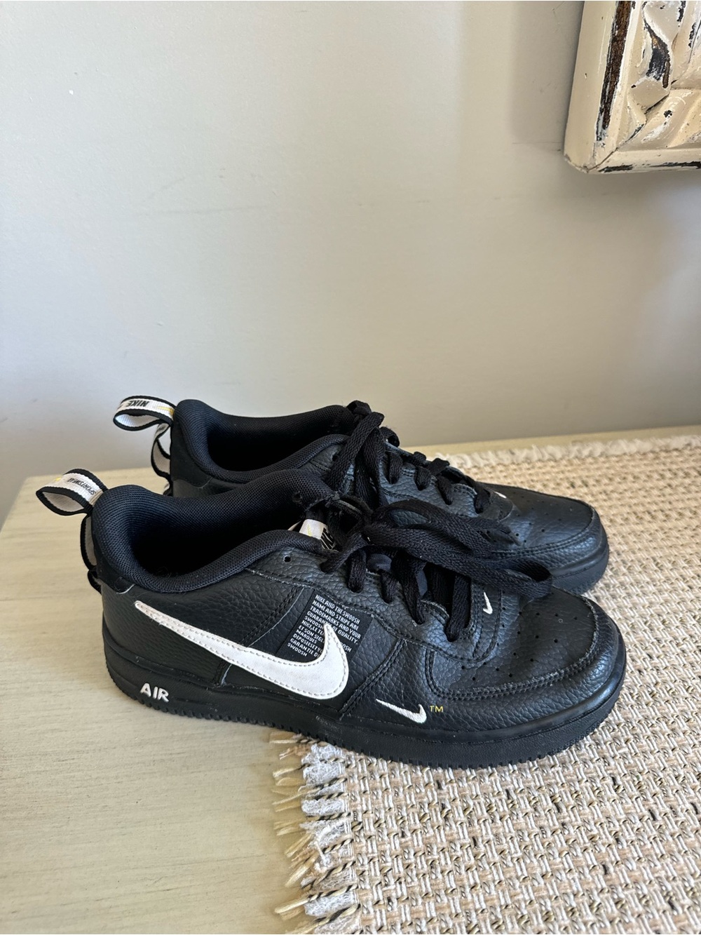 Nike Black & White Air forces Sneakers